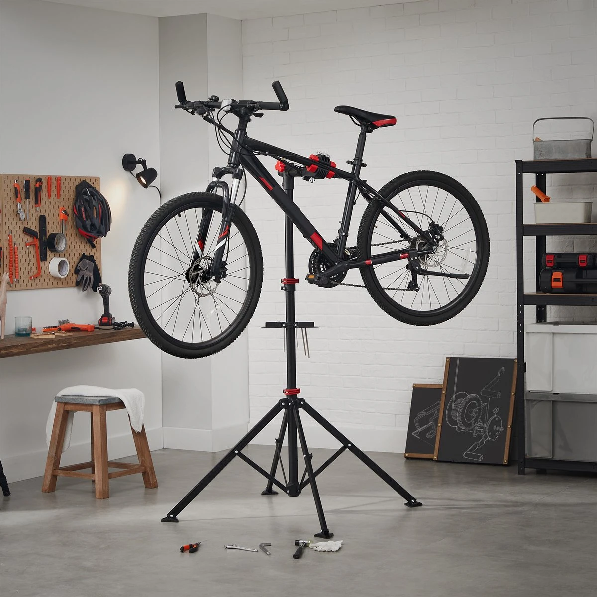 ACAZA Fiets Bevestigingsstandaard Met Snelsluiting, Gereedschapshouder En Stuurhouder, Lichte En Draagbare Reparatie Standaard Voor Fietsen, Zwart Statief 4 ACAZA Fiets Bevestigingsstandaard Met Snelsluiting, Gereedschapshouder En Stuurhouder, Lichte En Draagbare Reparatie Standaard Voor Fietsen, Zwart Statief - Afbeelding 2