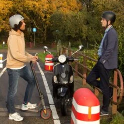 GOOFF® Skate Snorscooter Helm | Brede Pasvorm | 14x Ventilatie | Matgrijs | Lichtgewicht (L) -Fietsuitrusting Winkel 1200x1200 397