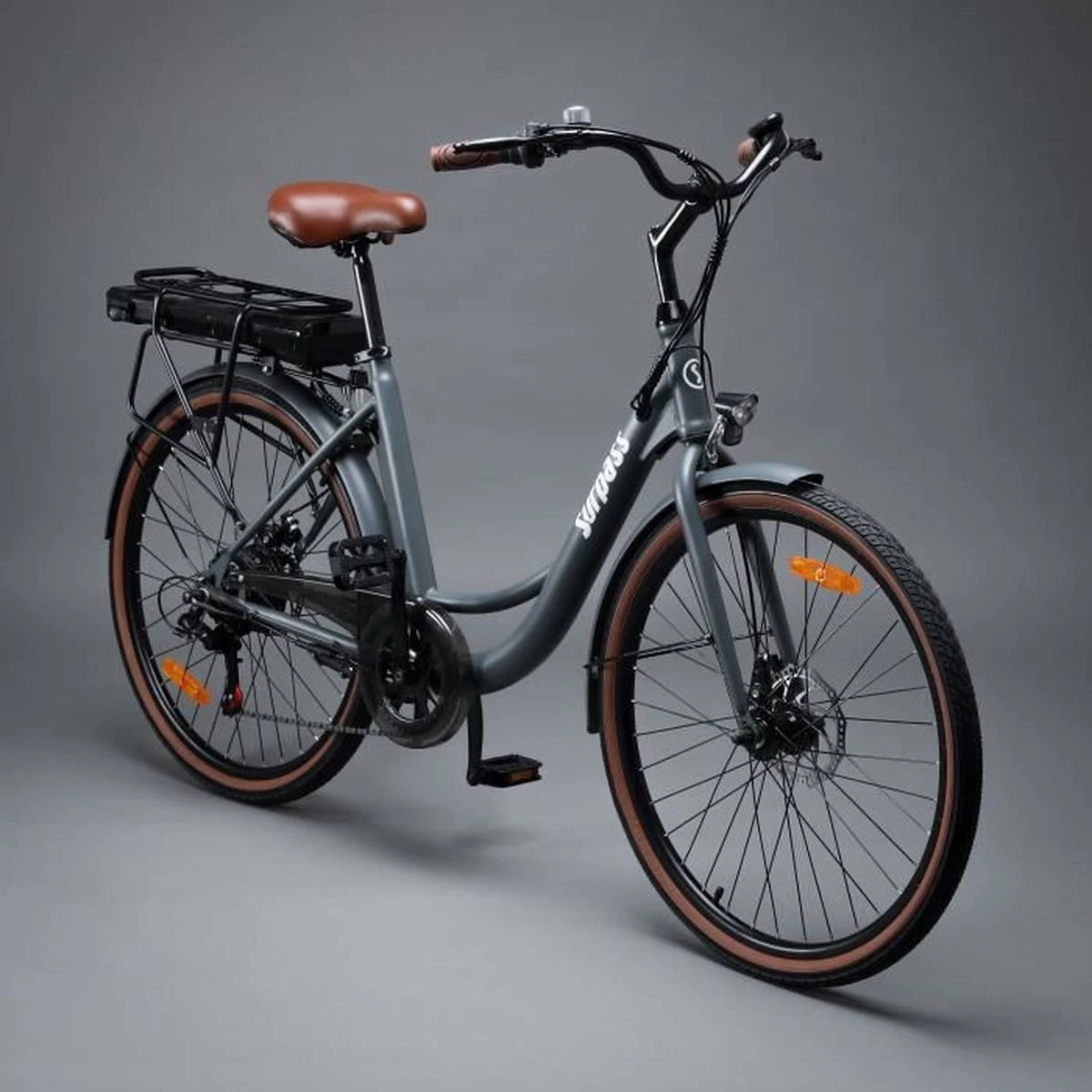Elektrische Stadsfiets 26 '' (F264) - Stalen Frame - 6 Versnellingen Shimano - Schijfremmen - 10 Ah - Grijs 7 Elektrische Stadsfiets 26 '' (F264) - Stalen Frame - 6 Versnellingen Shimano - Schijfremmen - 10 Ah - Grijs - Afbeelding 5