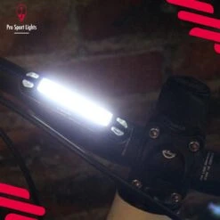 Fiets Voorlicht - WIT USB Oplaadbaar - LED Fietsverlichting -Fietsuitrusting Winkel 1200x1200 459