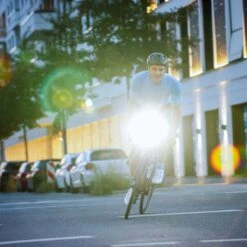 Sigma BUSTER RL 80 Flash USB Fiets Achterlicht - 80 Lumen - Oplaadbaar -Fietsuitrusting Winkel 1200x1200 522