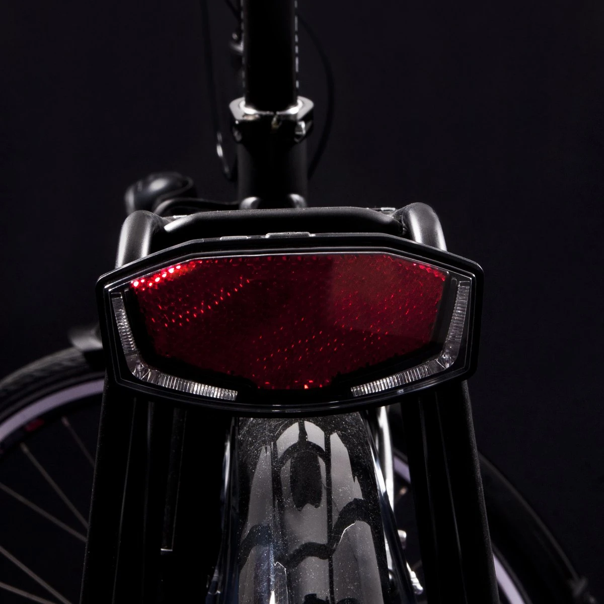 Spanninga Lineo Fiets Achterlicht - Batterij 8 Spanninga Lineo Fiets Achterlicht - Batterij - Afbeelding 6