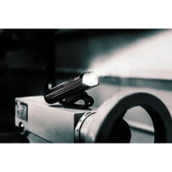 Lezyne Connect Smart 1000XL / KTV Smart Pair Verlichtingsset - 1000 Lumen - Zwart -Fietsuitrusting Winkel 1200x1200 636