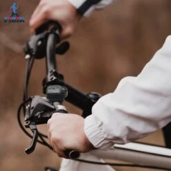 Fibik Draadloze Fietscomputer - Kilometerteller - Draadloos - Waterdicht - Automatisch Verlicht Scherm 14 Fibik Draadloze Fietscomputer - Kilometerteller - Draadloos - Waterdicht - Automatisch Verlicht Scherm -Fietsuitrusting Winkel 1200x1200 870