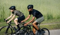 AGU Prime Fietsbroek Met Zeem II Essential Heren - Zwart - M 32 AGU Prime Fietsbroek Met Zeem II Essential Heren - Zwart - M -Fietsuitrusting Winkel 1200x700 4