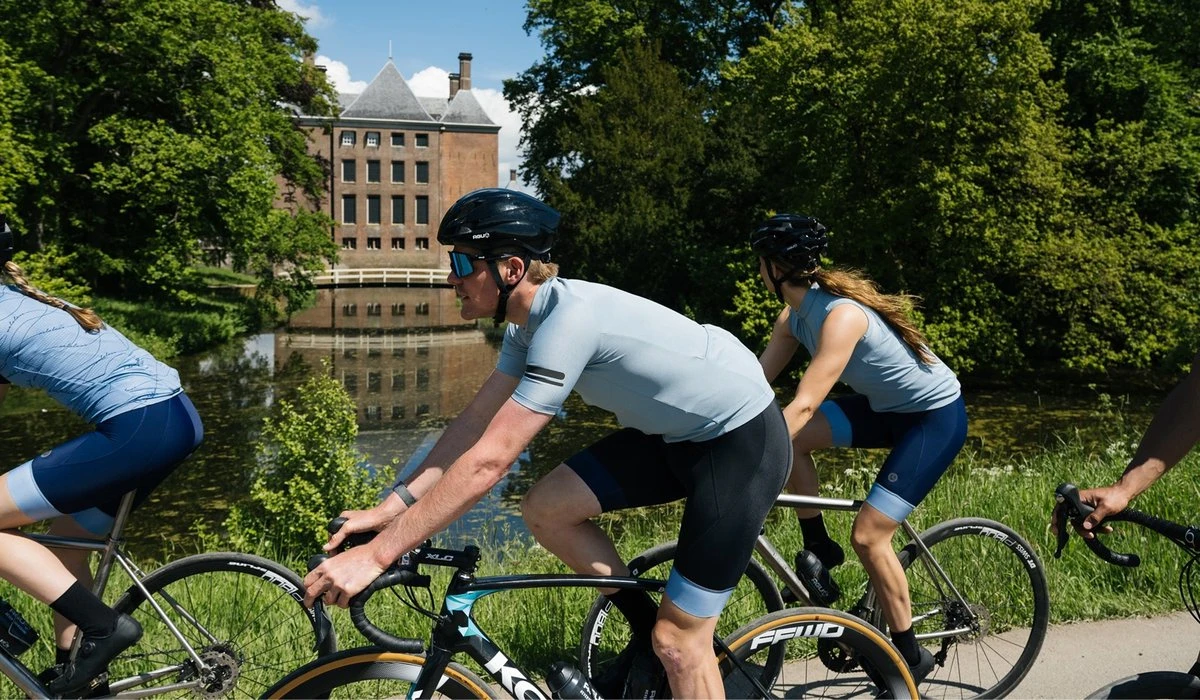 AGU Prime Fietsbroek Met Zeem II Essential Heren - Zwart - M 18 AGU Prime Fietsbroek Met Zeem II Essential Heren - Zwart - M - Afbeelding 16