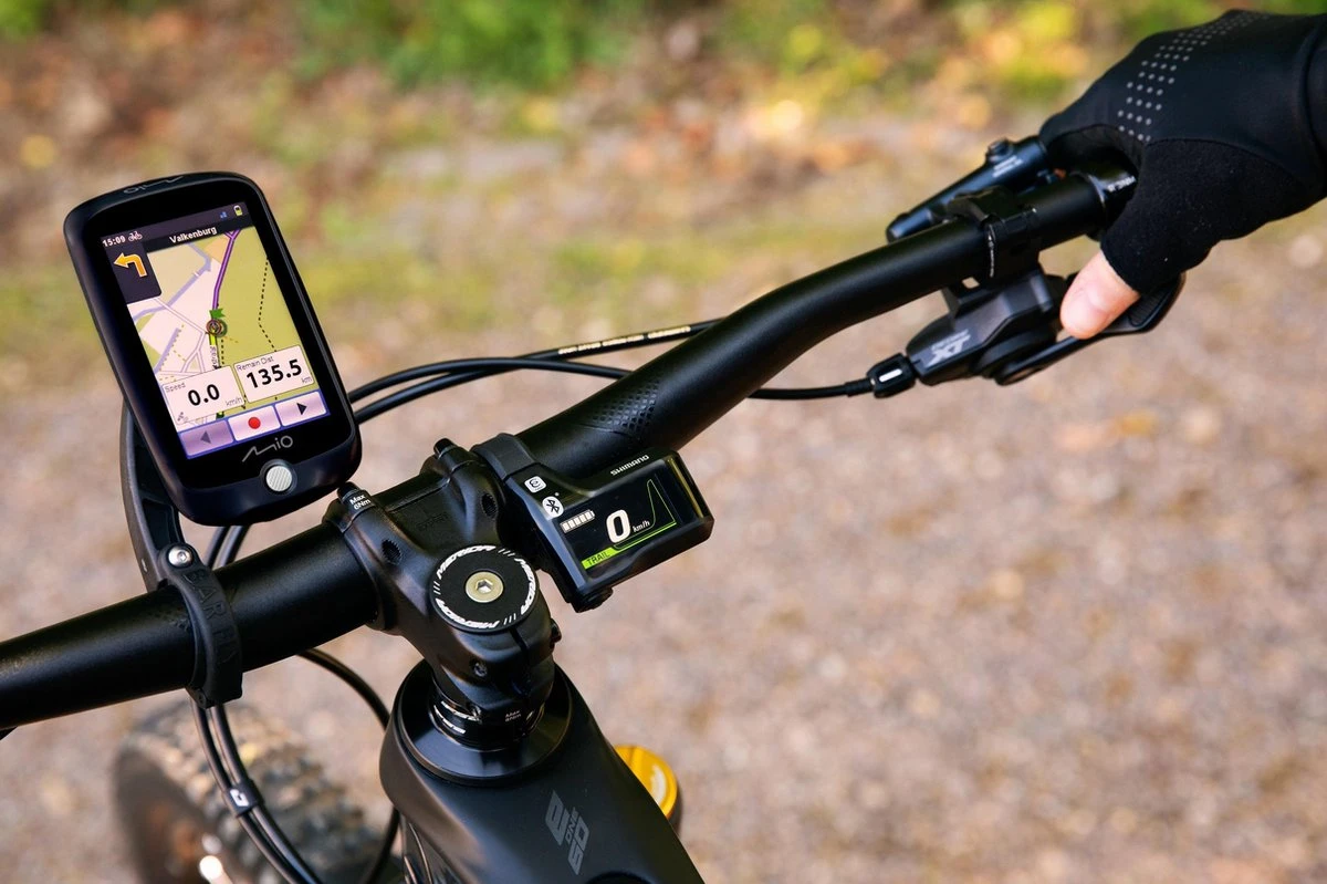 Mio Cyclo 220 Fietscomputer - Fietsnavigatie - Zwart 6 Mio Cyclo 220 Fietscomputer - Fietsnavigatie - Zwart - Afbeelding 4