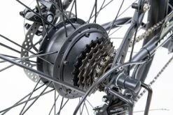 Myatu E-bike 26 Inch City Pedelec Voor Dames En Heren, Elektrische Fiets Met 12,5Ah Accu, 6 Versnellingen Shimano, Derailleur Versnellingen, Achter Motor 250 W-Zwart 11 Myatu E-bike 26 Inch City Pedelec Voor Dames En Heren, Elektrische Fiets Met 12,5Ah Accu, 6 Versnellingen Shimano, Derailleur Versnellingen, Achter Motor 250 W-Zwart -Fietsuitrusting Winkel 1200x800 1