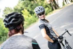 Rogelli Ferox - Fietshelm - Unisex 30 Rogelli Ferox - Fietshelm - Unisex -Fietsuitrusting Winkel 1200x800 152