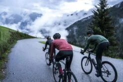 Rogelli Focus - Lange Fietsbroek Met Bretels - Heren - Maat L - Zwart -Fietsuitrusting Winkel 1200x800 168