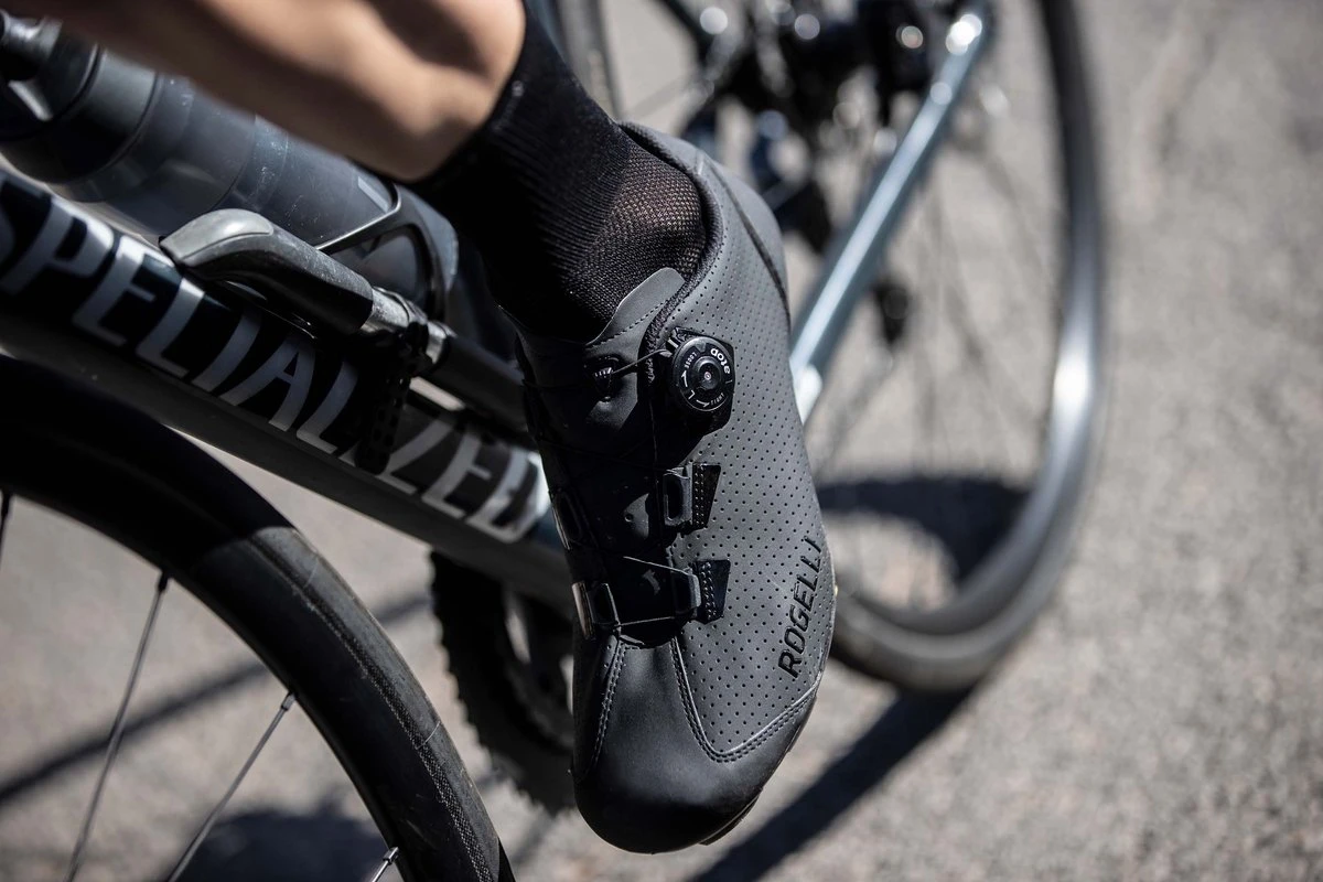 Rogelli R-400 Race - Fietsschoenen Voor Wielrennen - Unisex - Maat 44 - Zwart 9 Rogelli R-400 Race - Fietsschoenen Voor Wielrennen - Unisex - Maat 44 - Zwart - Afbeelding 7