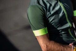 Rogelli Dusk - Fietsshirt Korte Mouwen - Heren - Maat XL - Groen, Fluor-Geel -Fietsuitrusting Winkel 1200x800 202