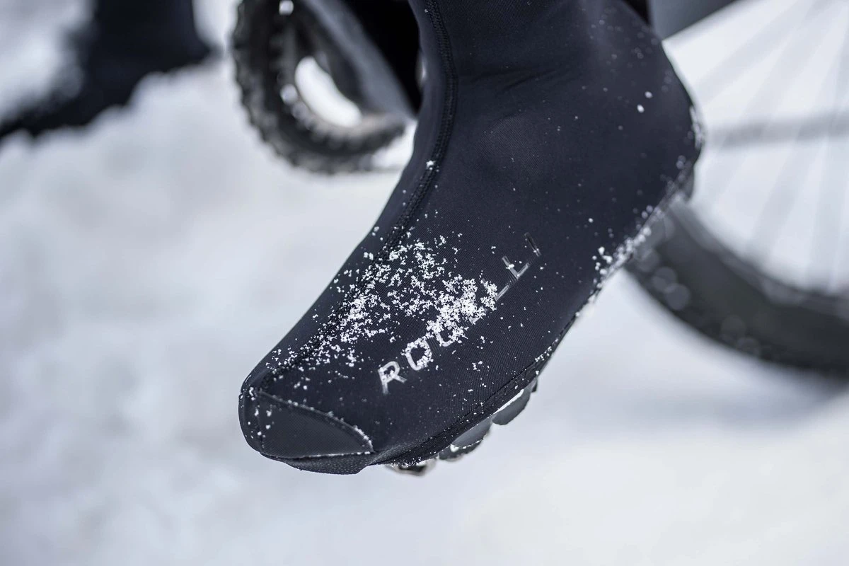 Rogelli Neoflex Overschoenen - Zwart - Maat 44/45 11 Rogelli Neoflex Overschoenen - Zwart - Maat 44/45 - Afbeelding 9