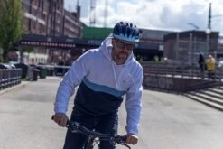 ABUS Urban-I 3.0 Fietshelm - Maat L (56-61 Cm) - Glacier Blue 12 ABUS Urban-I 3.0 Fietshelm - Maat L (56-61 Cm) - Glacier Blue -Fietsuitrusting Winkel 1200x800 272