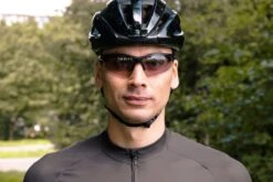 BBB Cycling Impress PH Fietsbril - Wielrenbril - Meekleurende Lens - Instelbaar Neusstuk - Mat Zwart - BSG-58PH 28 BBB Cycling Impress PH Fietsbril - Wielrenbril - Meekleurende Lens - Instelbaar Neusstuk - Mat Zwart - BSG-58PH -Fietsuitrusting Winkel 1200x800 284