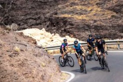 Rogelli Dusk Fietsshirt Heren Blauw/Oranje - Maat XL 15 Rogelli Dusk Fietsshirt Heren Blauw/Oranje - Maat XL -Fietsuitrusting Winkel 1200x800 297