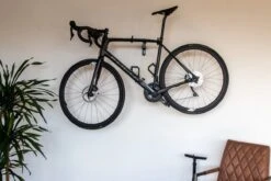 BBB Cycling WallMount Fiets Ophangbeugel - Wandmontage - Ophanghaak - Fietsdrager - Inklapbaar - Zwart - BTL-93 -Fietsuitrusting Winkel 1200x800 349