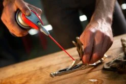 WD-40® Smart Straw® Multi-Use Product - 300ml - Multispray - Smeermiddel, Ontvetter En Anti-Corrosie -Fietsuitrusting Winkel 1200x800 358