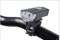 JN Waterdichte Oplaadbare Fietslamp - Voorlicht- 400 Lumen - Superfelle Fietsverlichting Met USB-kabel - Zwart - Koplamp - Voorlamp Fiets