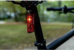 SIGMA SPORT Sigma Blaze USB Fietsachterlicht - Achterlicht Met Remlicht Functie - Oplaadbaar -Fietsuitrusting Winkel 1200x810 7