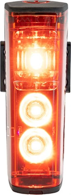 SIGMA SPORT Sigma Blaze USB Fietsachterlicht - Achterlicht Met Remlicht Functie - Oplaadbaar -Fietsuitrusting Winkel 442x1200