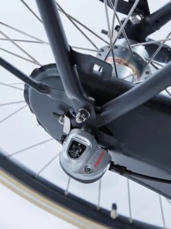 Cortina U4 - Stadsfiets - D50 - Jet Black Matt - R3 -Fietsuitrusting Winkel 899x1200