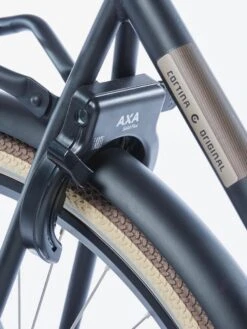 Cortina U4 - Stadsfiets - D50 - Jet Black Matt - R3 -Fietsuitrusting Winkel 900x1200 2